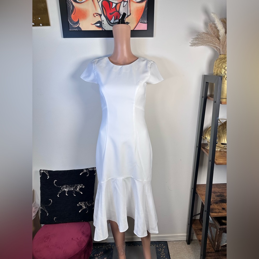 Amanda Uprichard Evalina Dress in Ivory midi fish tail short sleeve